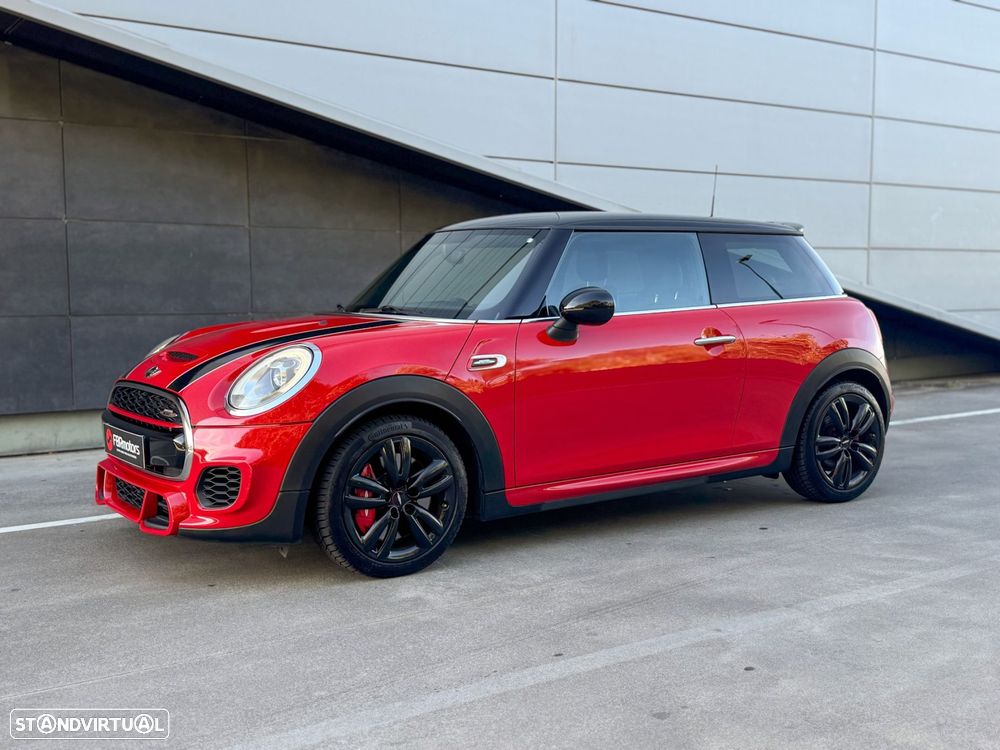 MINI 3 Portas John Cooper Works Auto Desportiva - 2