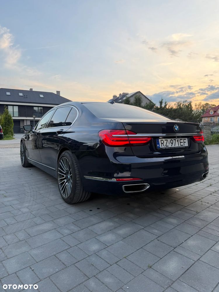 BMW Seria 7 750Li Edition Exclusive - 5
