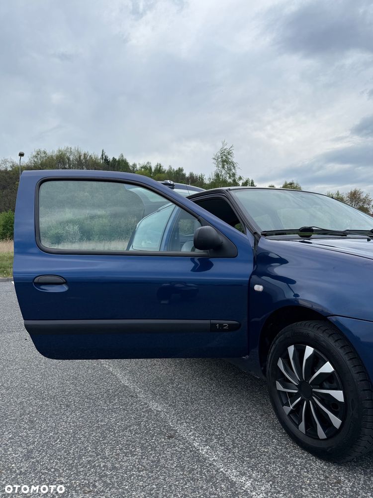 Renault Clio 1.2 Campus Authentique - 2