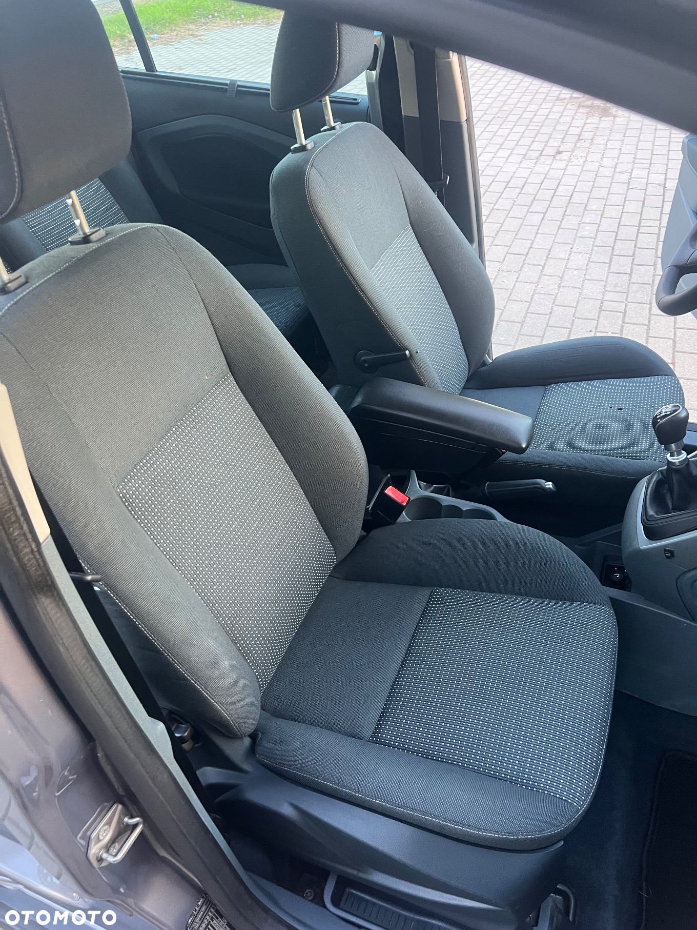 Ford Grand C-MAX 1.6 TDCi Titanium - 14