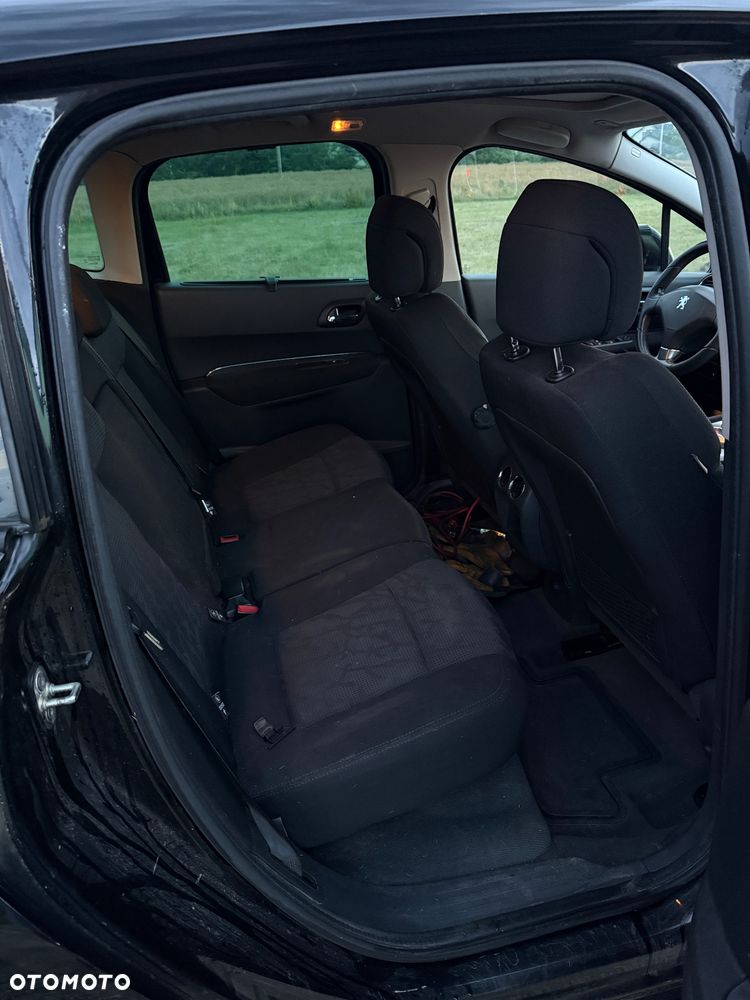 Peugeot 3008 2.0 HDi Premium+ - 9