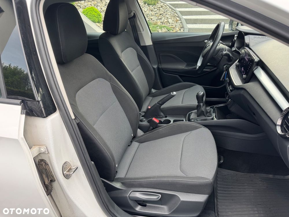 Skoda Fabia 1.0 TSI Ambition - 23