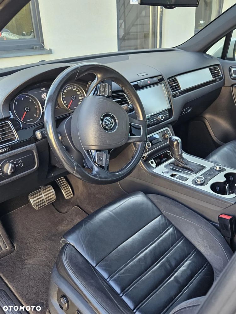 Volkswagen Touareg 3.0 V6 TDI BMT - 10