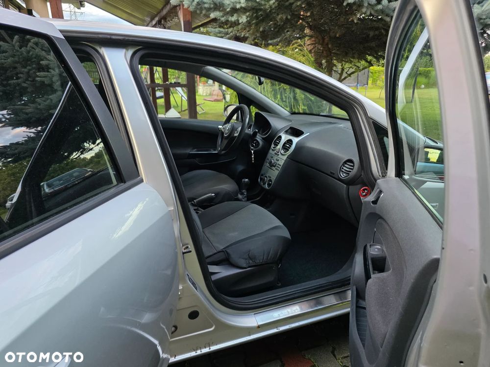 Opel Corsa - 7