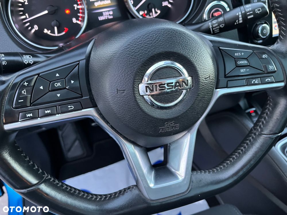 Nissan Qashqai 1.2 DIG-T N-Connecta EU6 - 10