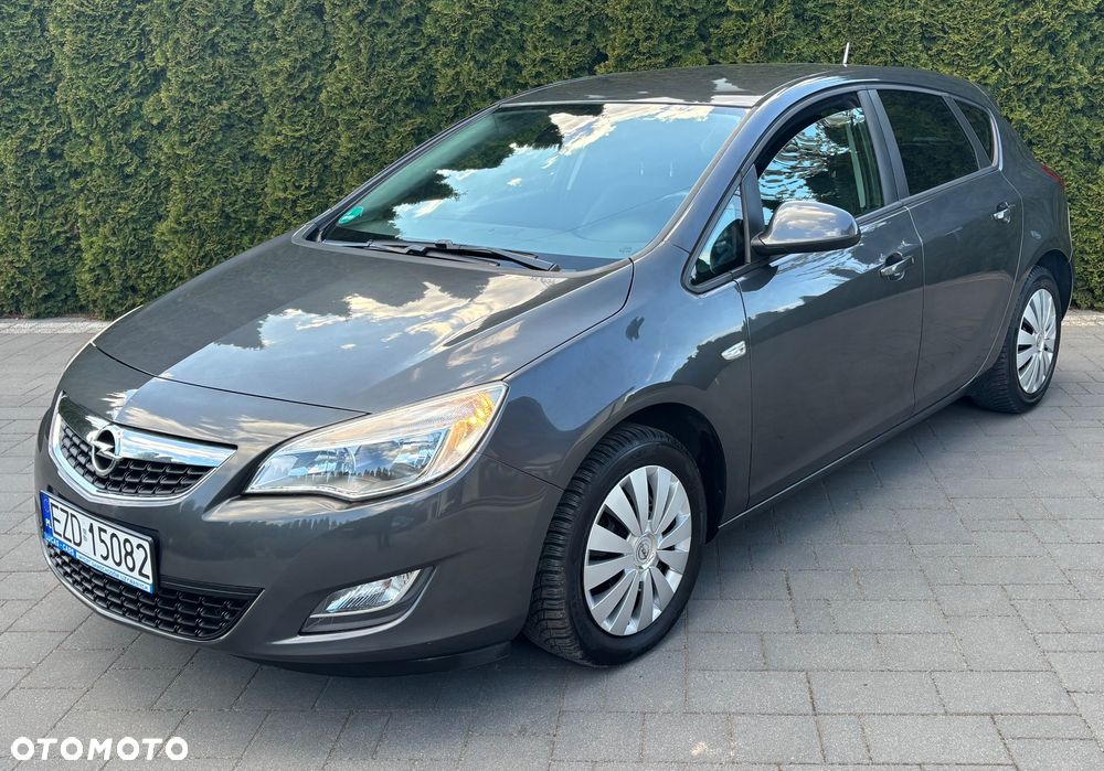 Opel Astra 1.4 Turbo - 4