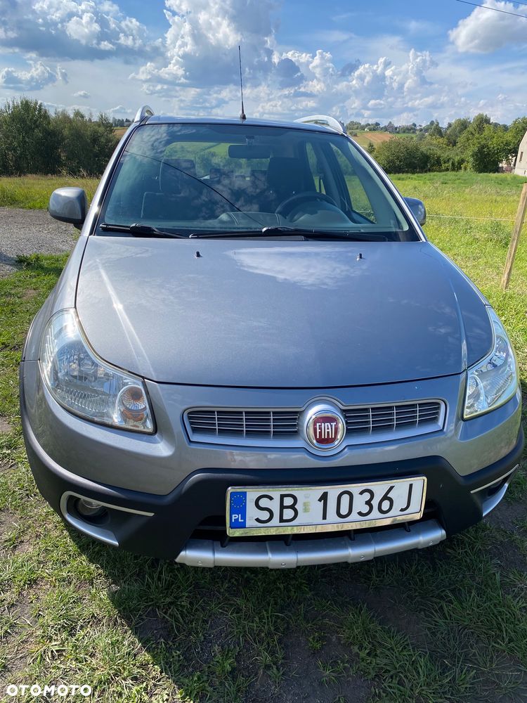 Fiat Sedici 1.6 16V 4x4 Emotion - 2