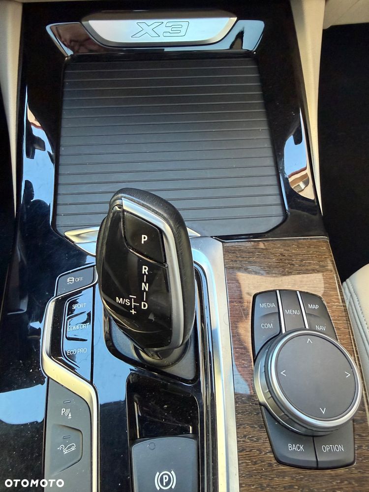 BMW X3 xDrive30i xLine - 15