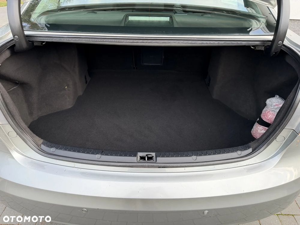 Toyota Avensis 1.8 Sol plus EU5 - 30