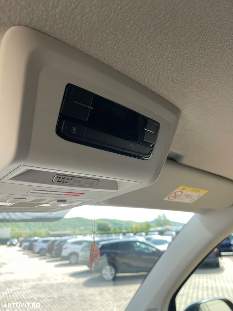 Volkswagen Transporter 2.0TDI  LUNG  USI SPATE - 35