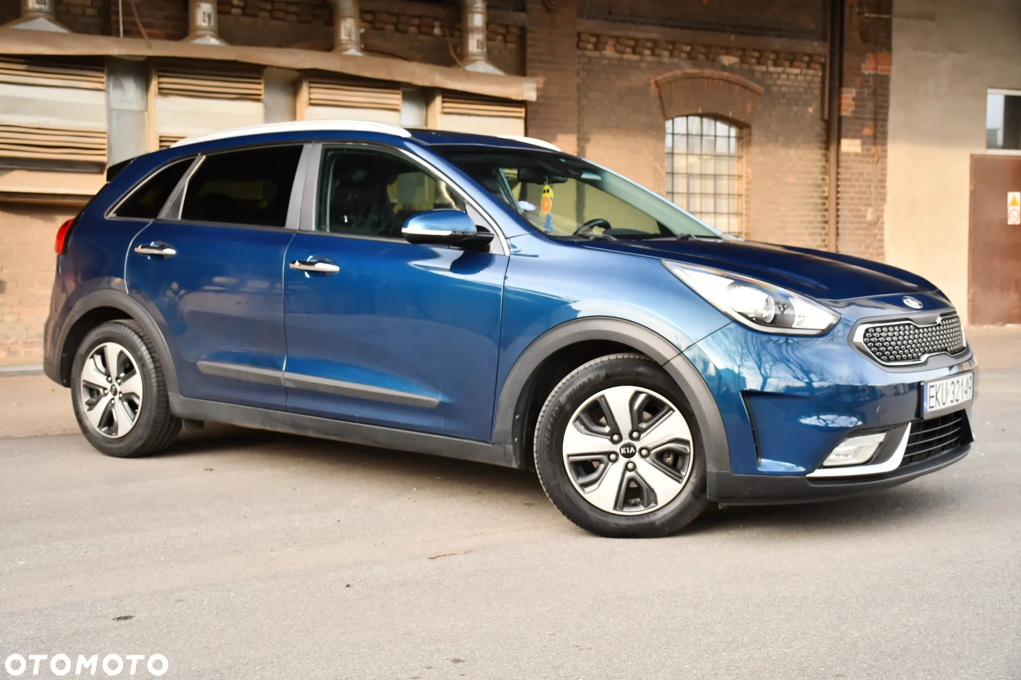 Kia Niro 1.6 GDI Hybrid L - 10