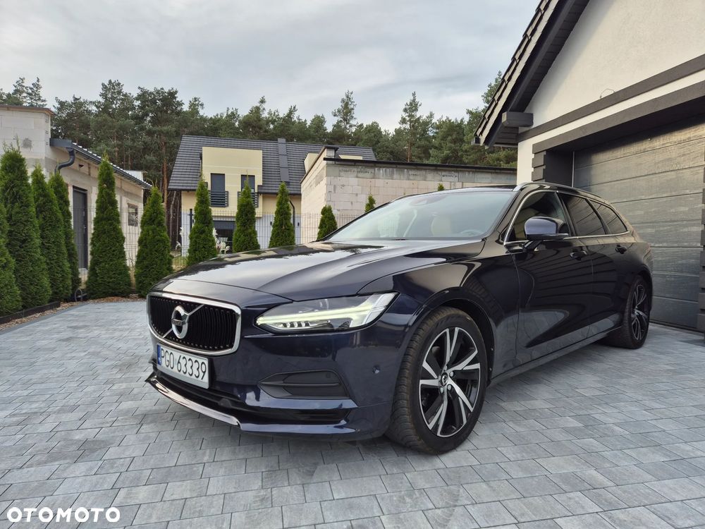 Volvo V90 D3 Momentum Pro - 3
