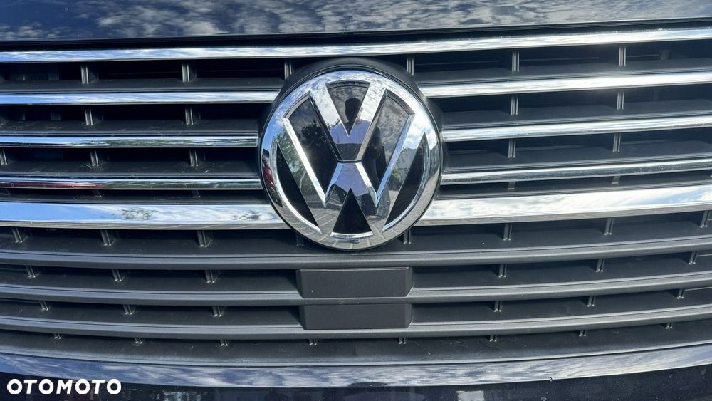 Volkswagen Caravelle - 30