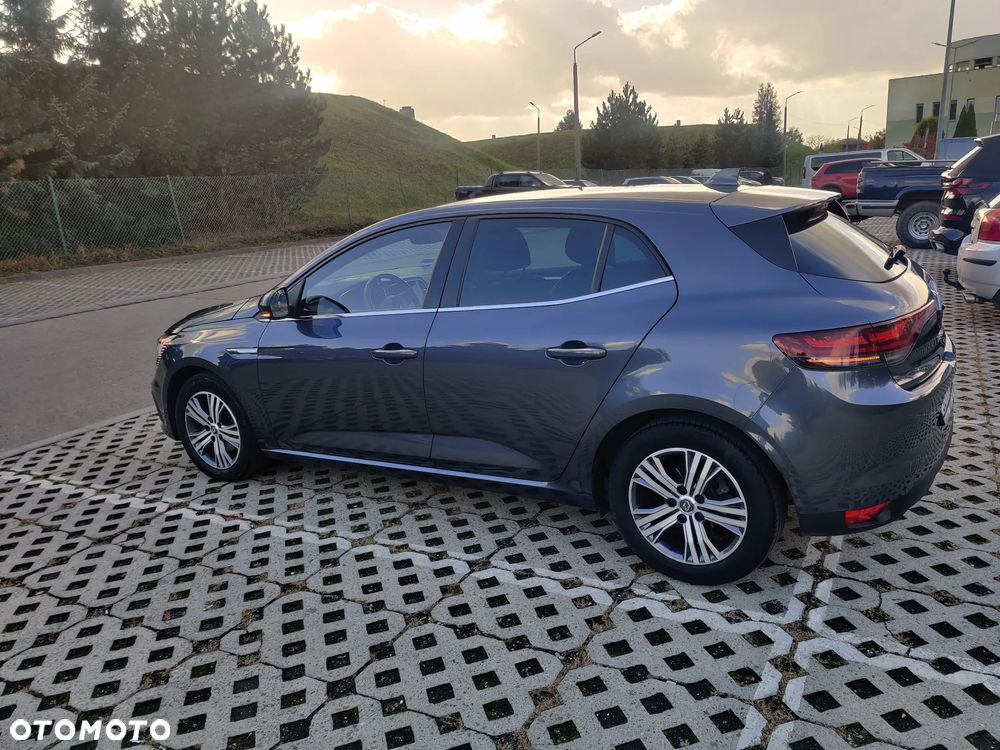 Renault Megane 2022 photo 2