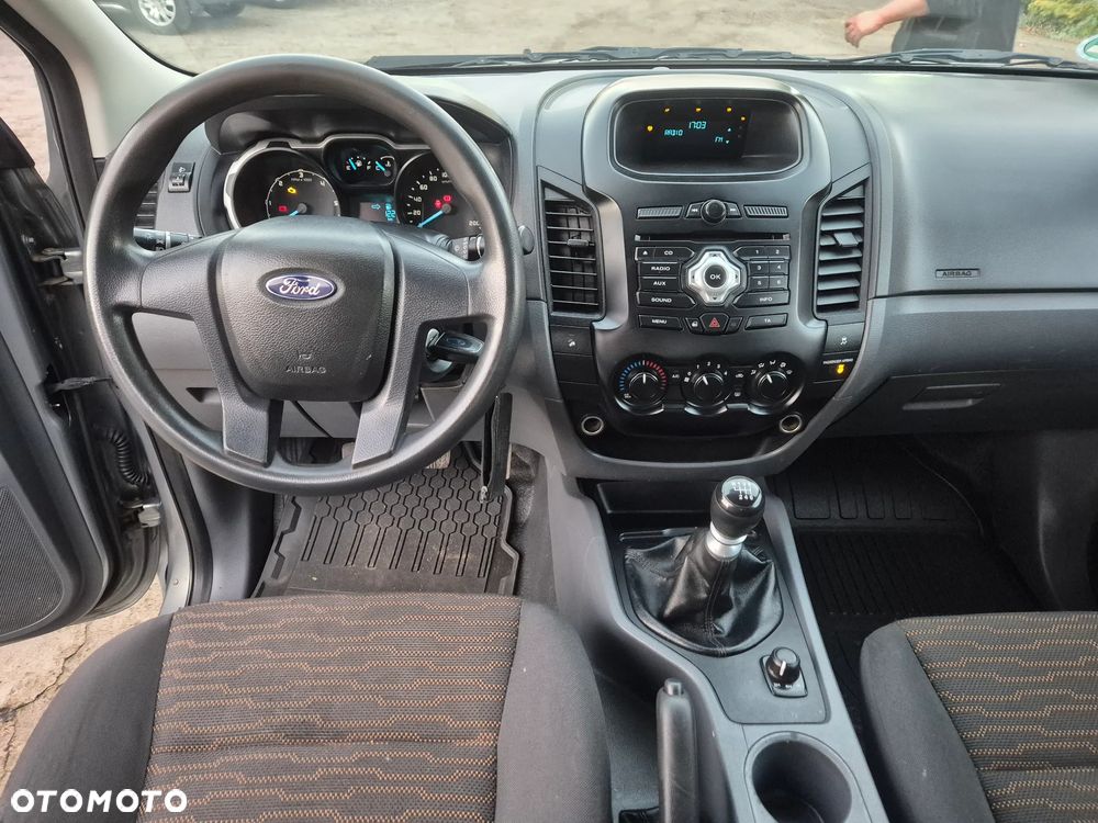 Ford Ranger 2.2 TDCi 4x4 DC XLT - 27