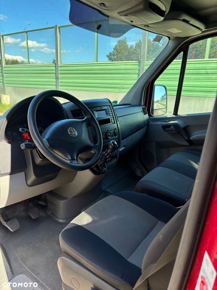 Volkswagen Crafter - 14