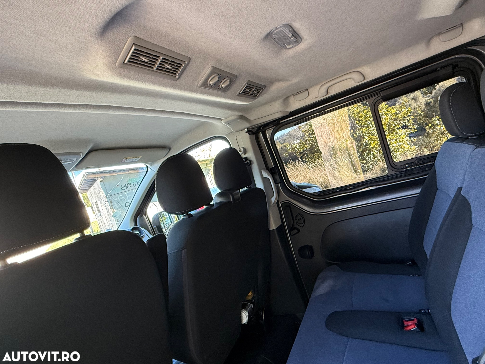 Opel Vivaro 1.6 TwinTurbo CDTI Life L1H1 2.7 t Start/Stop - 13