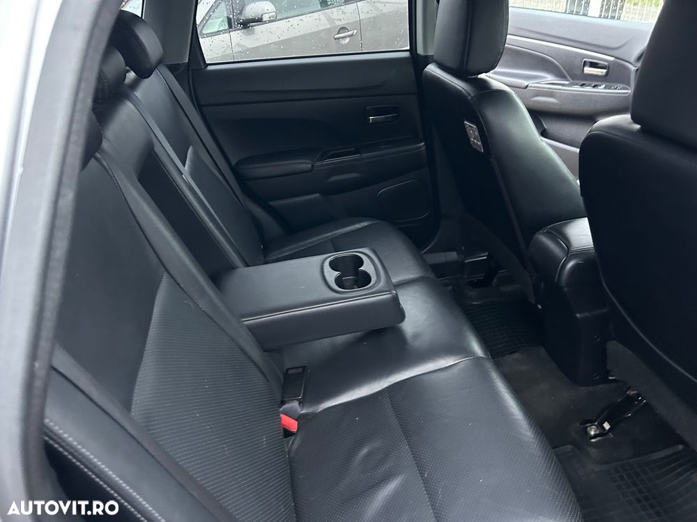 Mitsubishi ASX 1.8 DI-D 4WD Intense - 12