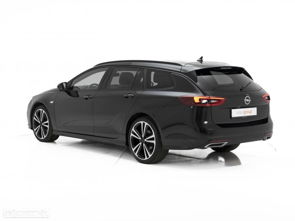 Opel Insignia Sports Tourer - 4