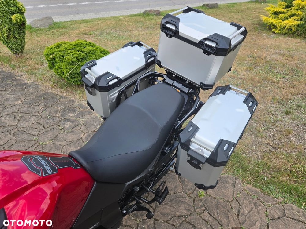 Suzuki V-STROM - 11