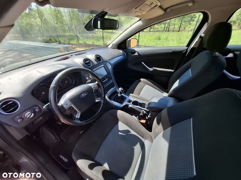 Ford Mondeo - 6