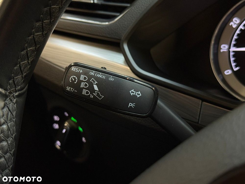 Skoda Superb 1.5 TSI Ambition DSG - 30