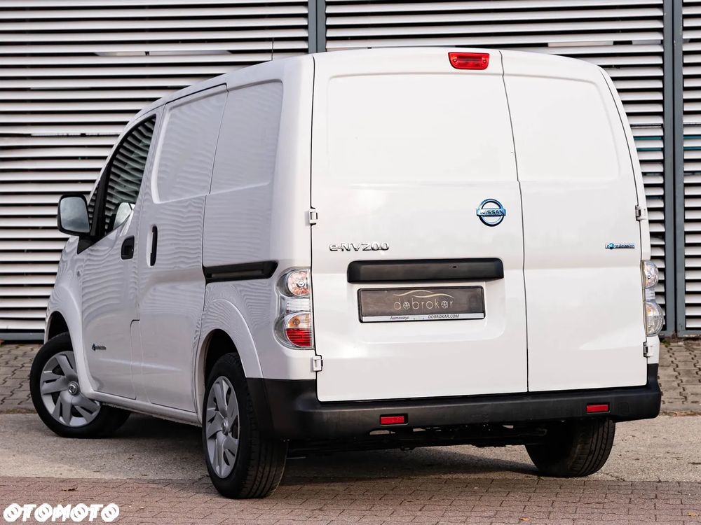 Nissan e-NV200 - 7