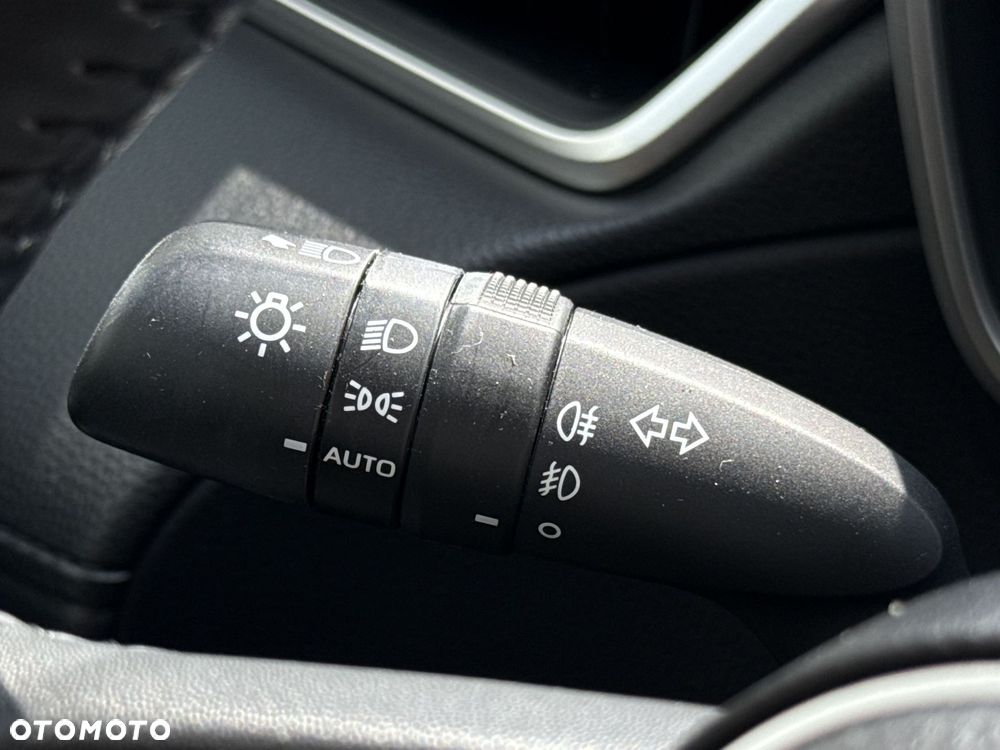 Toyota Corolla Cross 2.0 Hybrid Style - 20