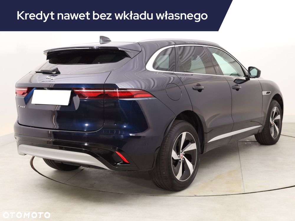 Jaguar F-Pace - 7