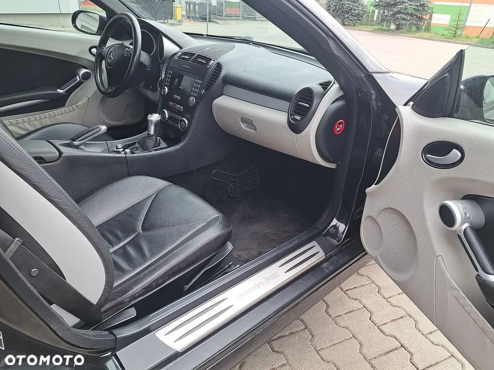 Mercedes-Benz SLK 280 - 22