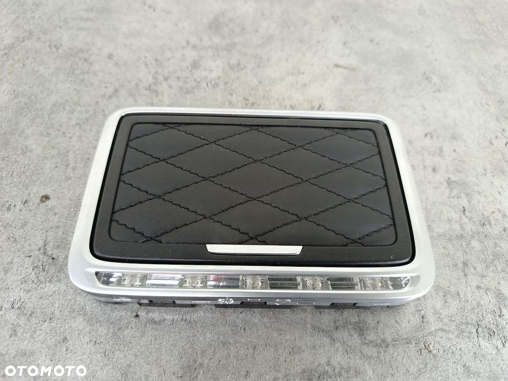 LUSTERKO KOSMETYCZNE MAYBACH X222 C028N109 - 1