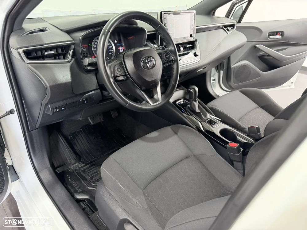 Toyota Corolla 1.8 Hybrid Comfort - 19