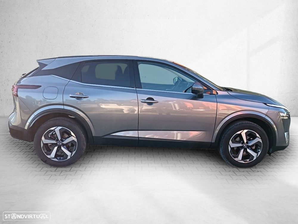 Nissan Qashqai 1.3 DIG-T N-Connecta Xtronic — fotografia 4