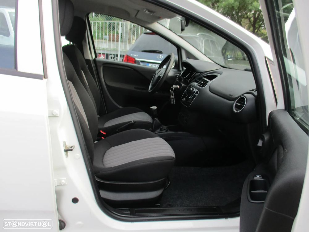 Fiat Punto 1.3 M-Jet Easy S&S - 20