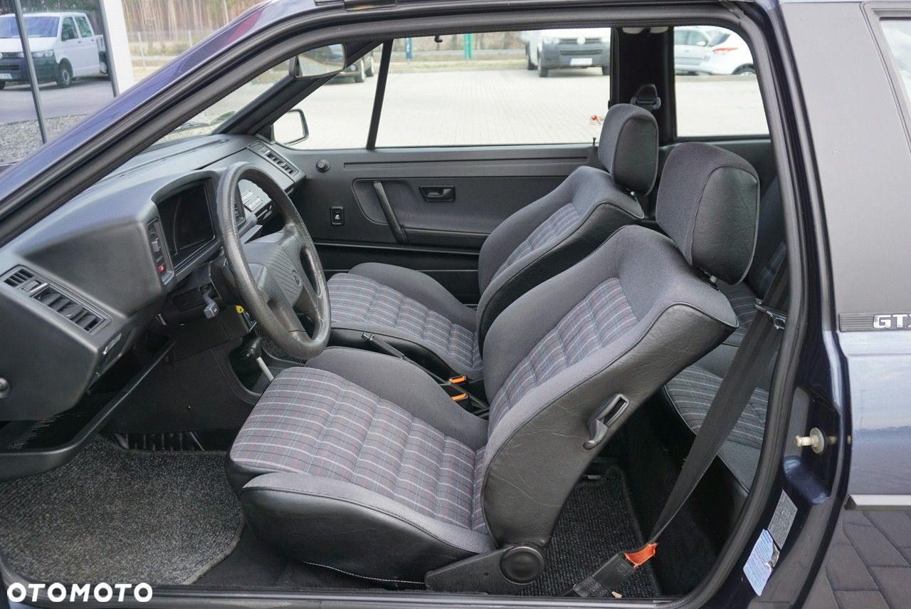 Volkswagen Scirocco - 15