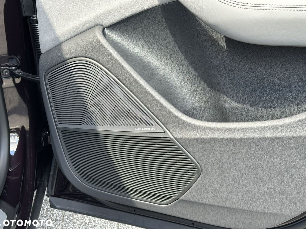 Audi SQ8 - 27