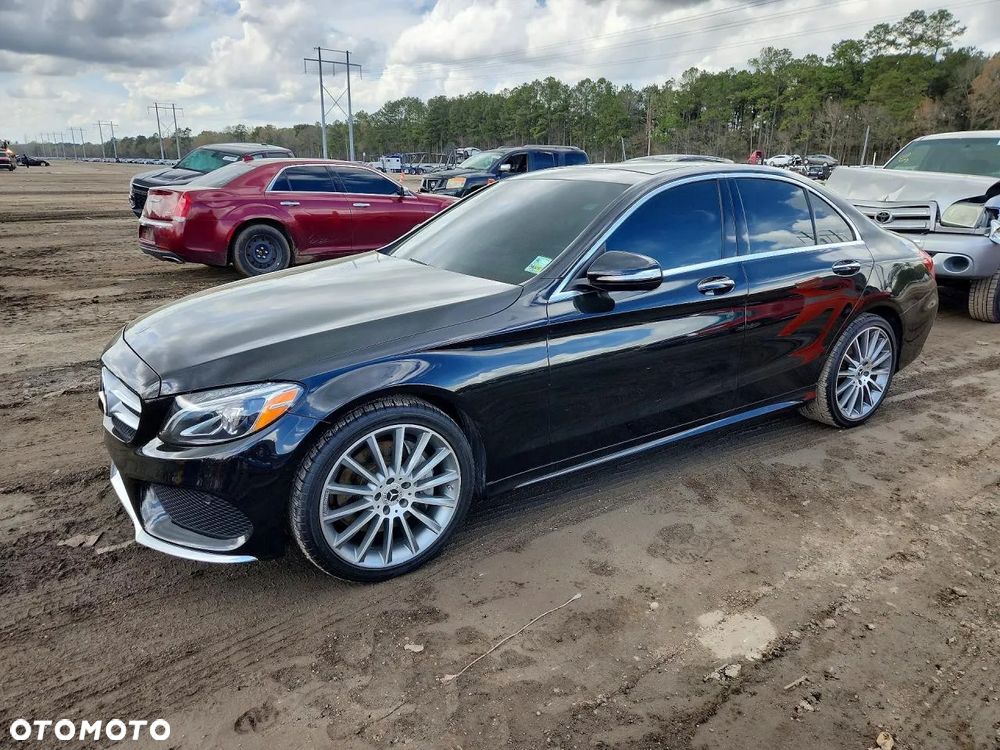 Mercedes-Benz Klasa C 300 7G-TRONIC Exclusive - 1