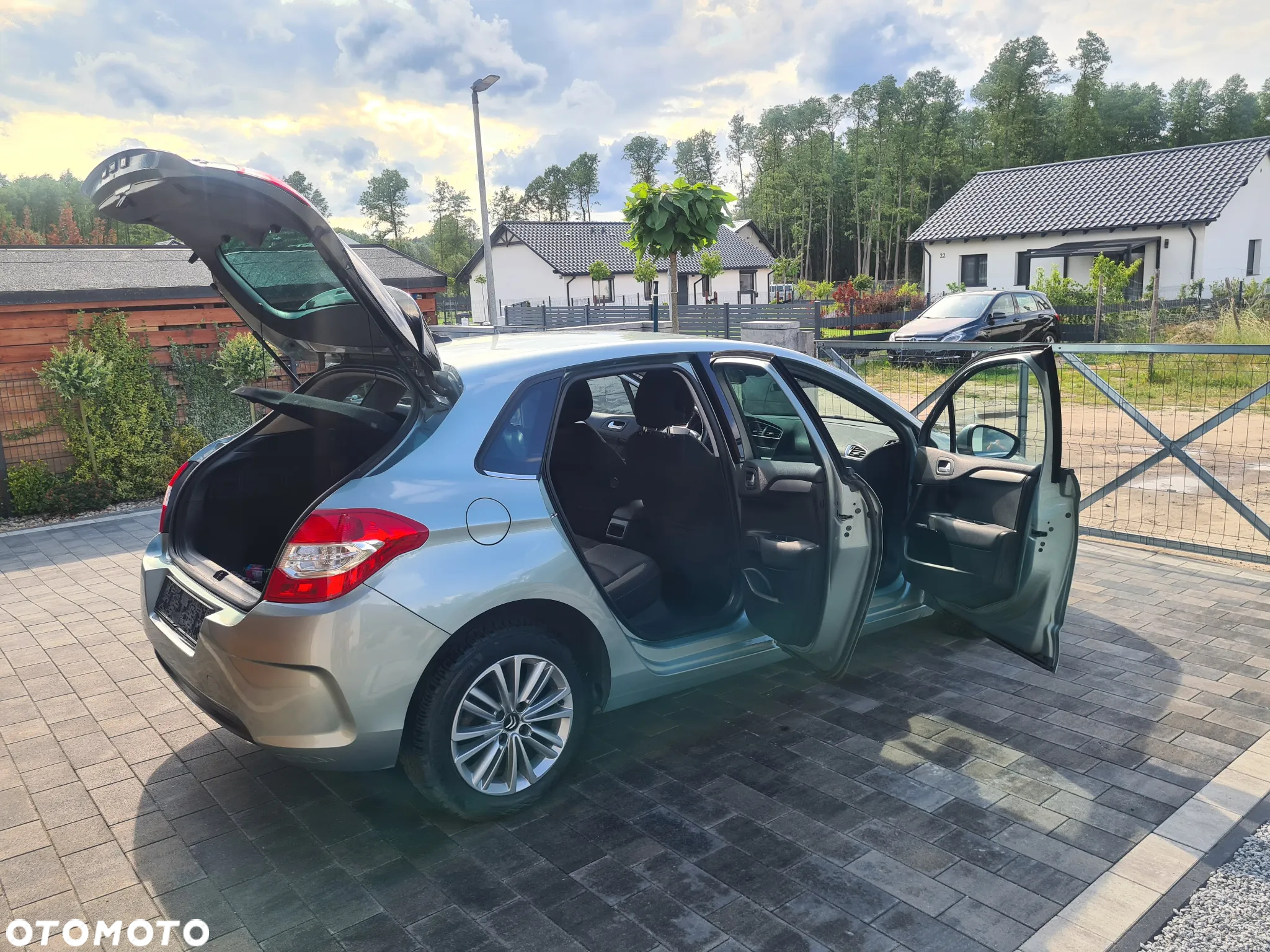 Citroën C4 1.6 VTi Equilibre Pack - 26