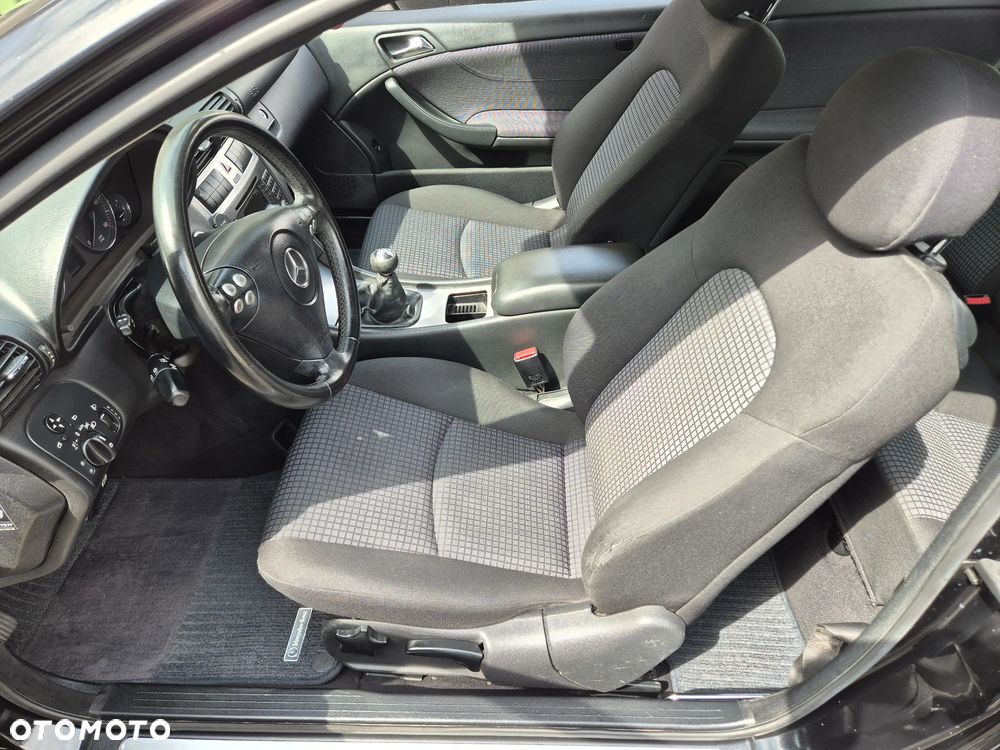 Mercedes-Benz Klasa C 200 CDI Sportcoupe - 13