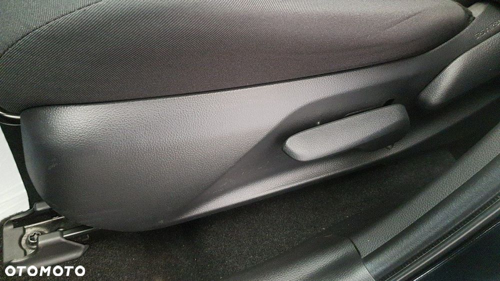 Toyota RAV4 - 27