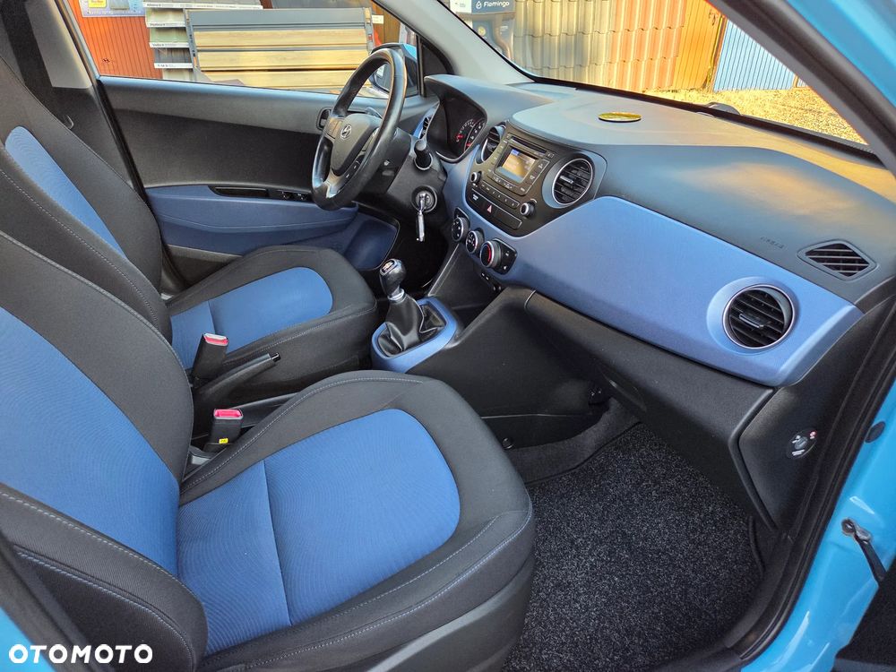 Hyundai i10 1.2 Intro Edition - 19