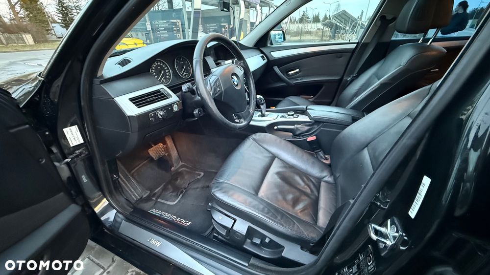 BMW Seria 5 - 12