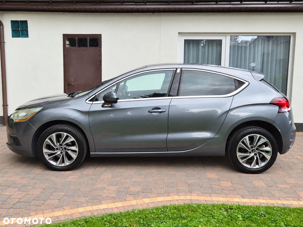 Citroën DS4 1.6 e-HDi SoChic MCP - 15
