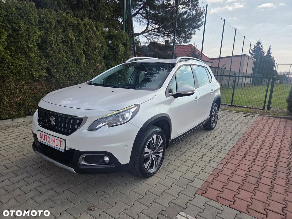 Peugeot 2008 PureTech 110 Stop&Start Urban Move - 2