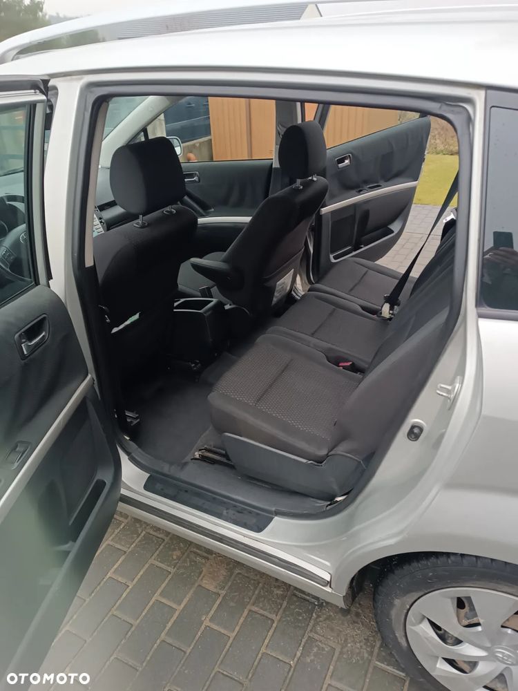 Toyota Corolla Verso 1.8 Sol 7os MM - 16