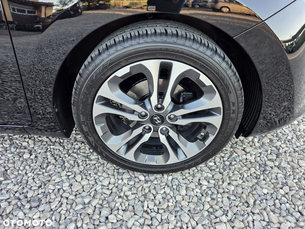 Hyundai i30 blue 1.4 Classic Navigation - 28