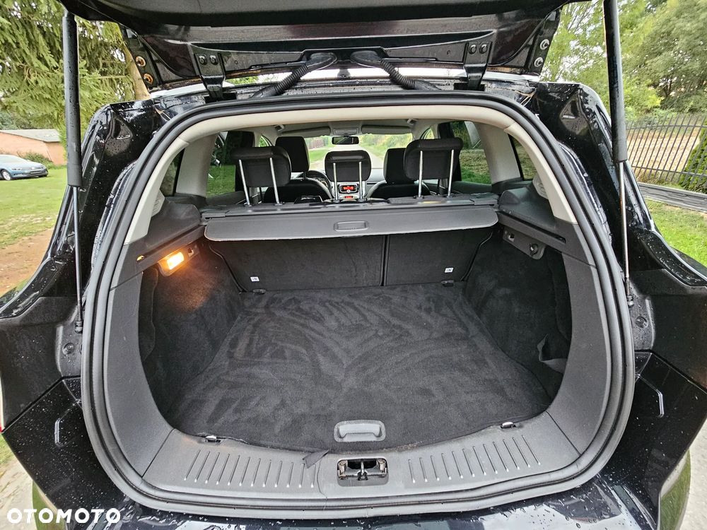 Ford Kuga 2.0 TDCi 4x4 Champions Edition - 15