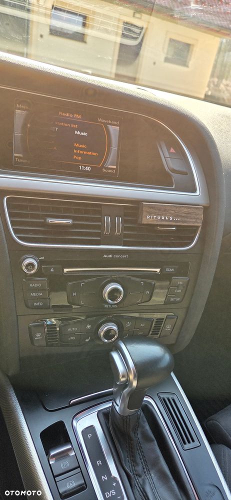 Audi A4 Avant 2.0 TDI DPF quattro S tronic S line Sportpaket - 15