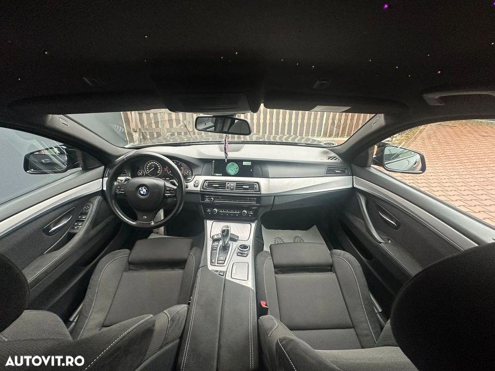 BMW Seria 5 525d Touring Sport-Aut. - 12