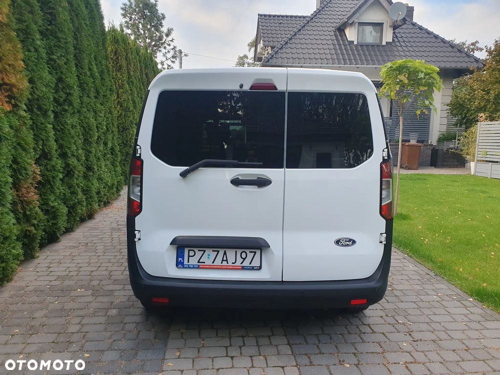 Ford Transit Courier - 5